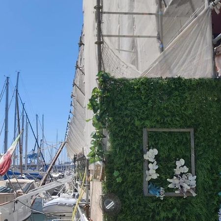 Apartamento Joivy Exclusive Seaview Flat For 4, In Central Génova Exterior foto